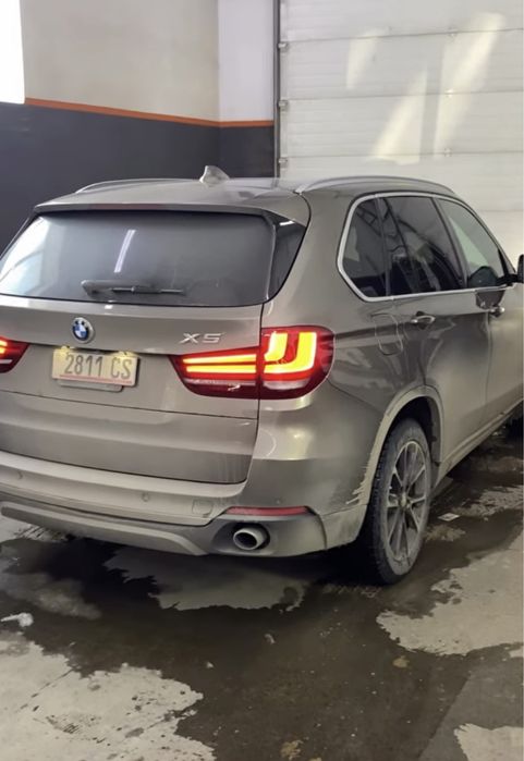 Задние Фары на BMW X5 в кузове F15 от Европейца для получения СБКТС