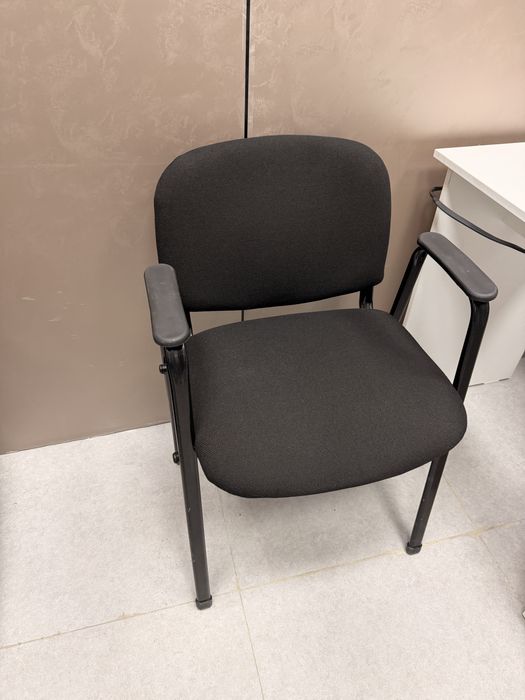 Парикмахерское кресло