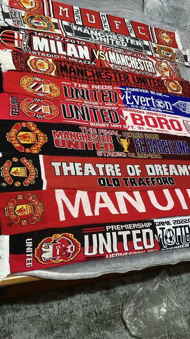 Колекция от шалове Манчестър Юнайтед