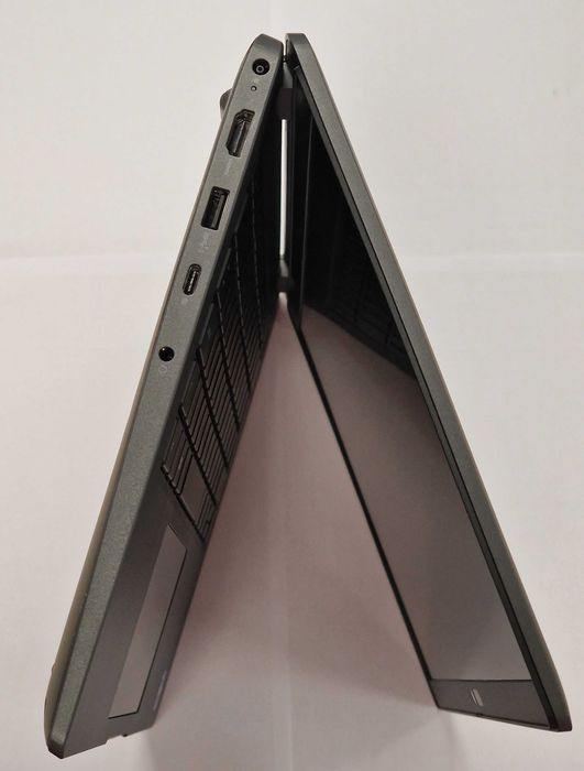 Laptop nou nefolosit Dell Latitude 3440, intel i5, 16gb ram, 250gb ssd