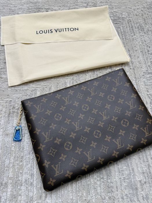 Пошет Louis Vuitton LV 2025