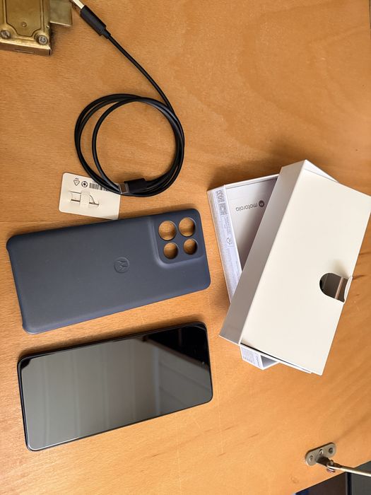 Vand motorola g86 power 12 gb 256