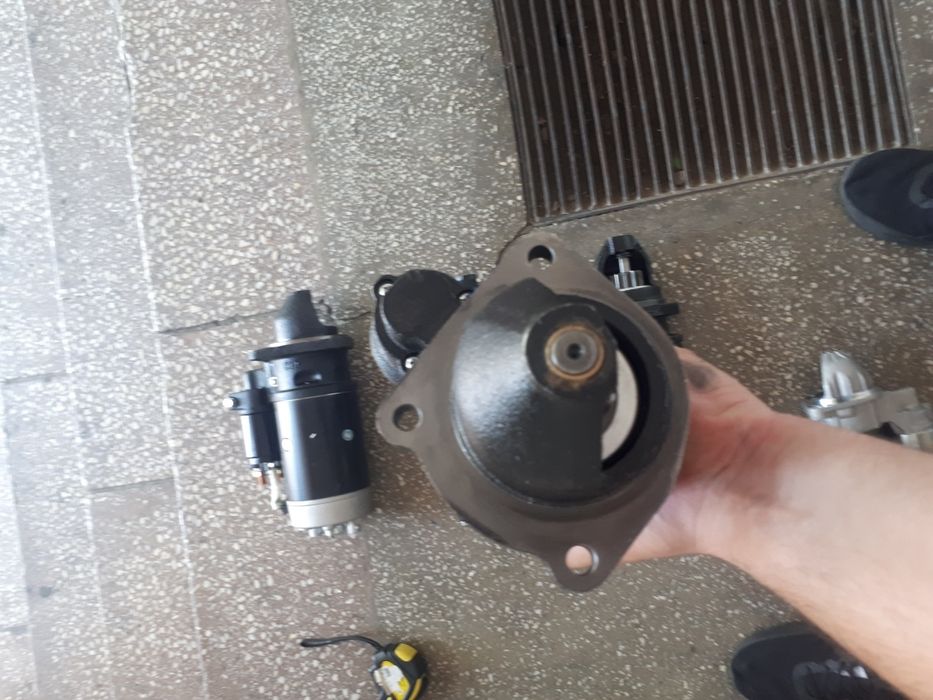 Electromotor nou John deere seria 6000 si 7000 in 6 pistoane