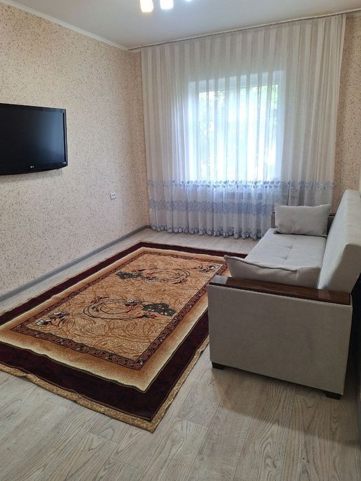 Продаётся срочно своя квартира! Авиасозлар2. Рядом с рынком Кадышева 1