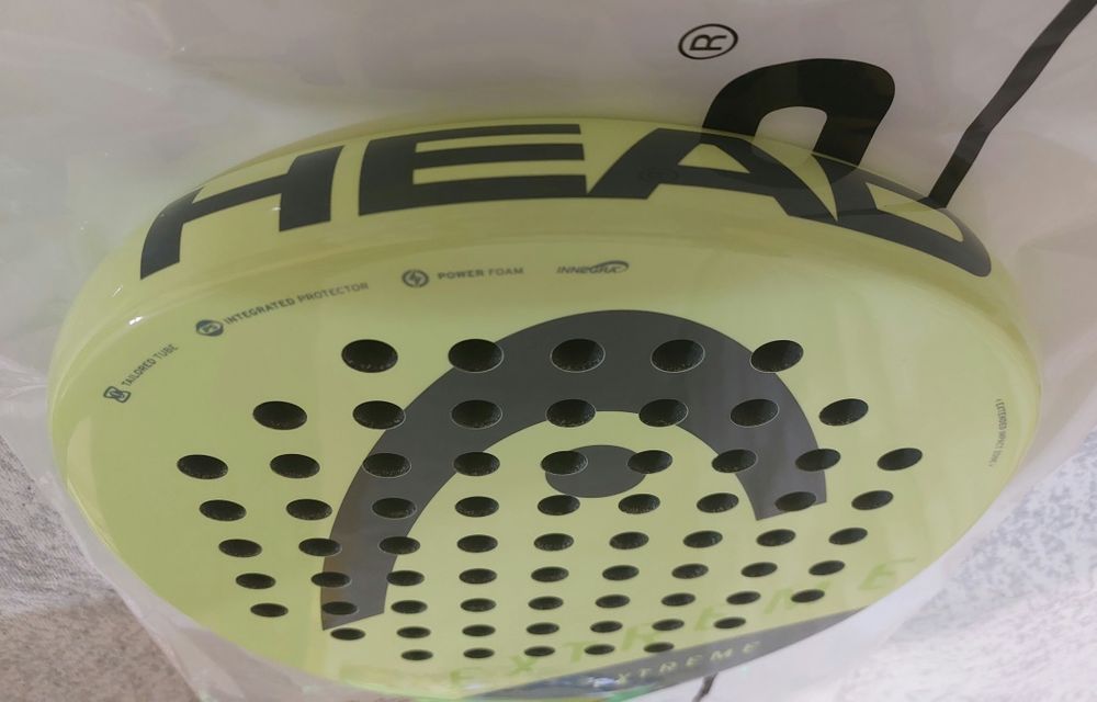 НОВА! HEAD Extreme JR падел ракета