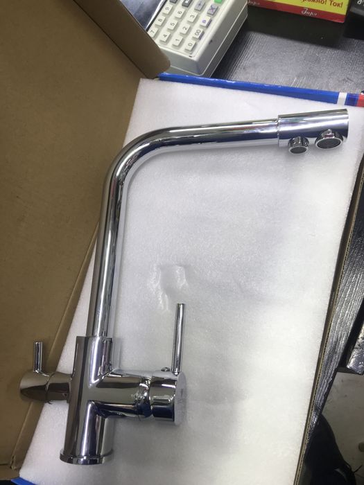 Смеситель для кухни 2в1