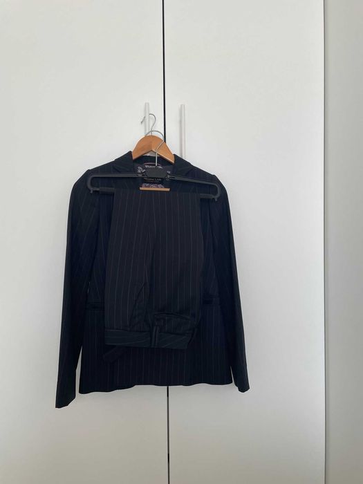 Класически бизнес костюм Massimo Dutti, студена вълна