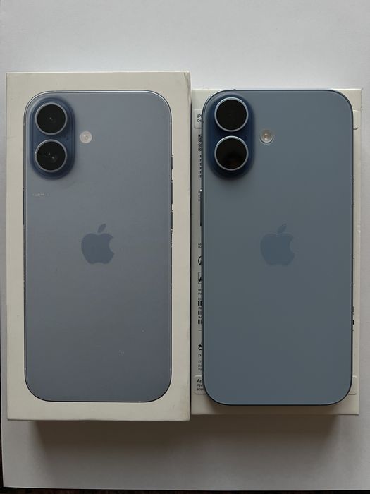 Vând iPhone 17 256gb Mist Blue CA NOU