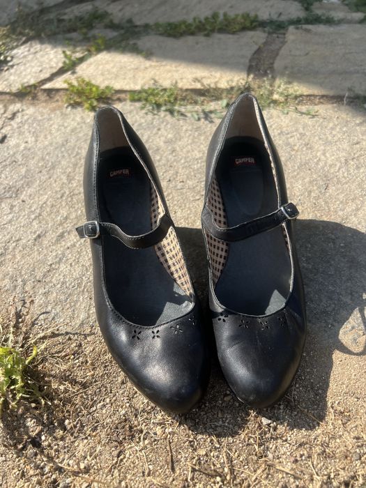 Camper кожени обувки