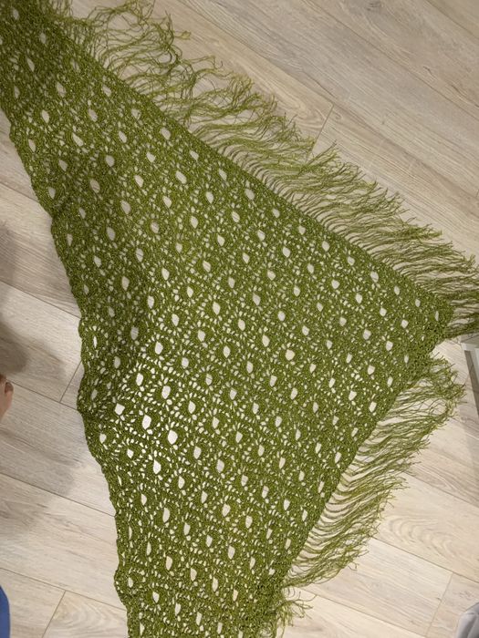 Шаль, очень красивая