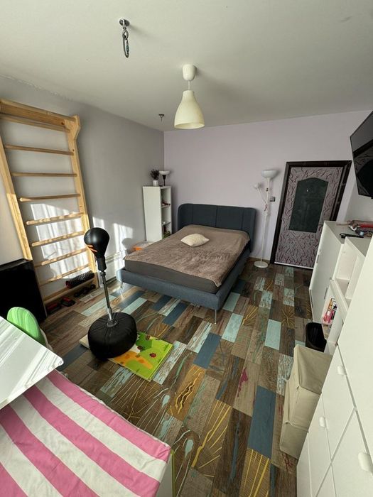 Четиристаен апартамент в ж.к. Дървеница! Напълно обзаведен!