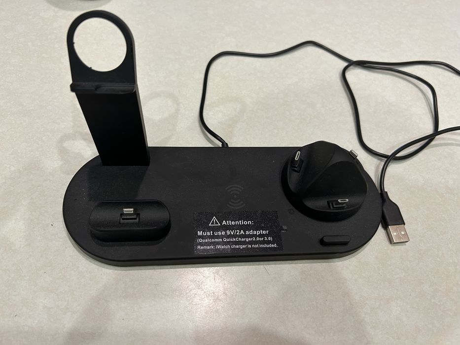 Зарядная станция Multi-Function Charging Stand 3 в 1