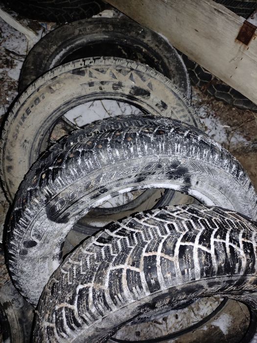 Продам зимние покрышки