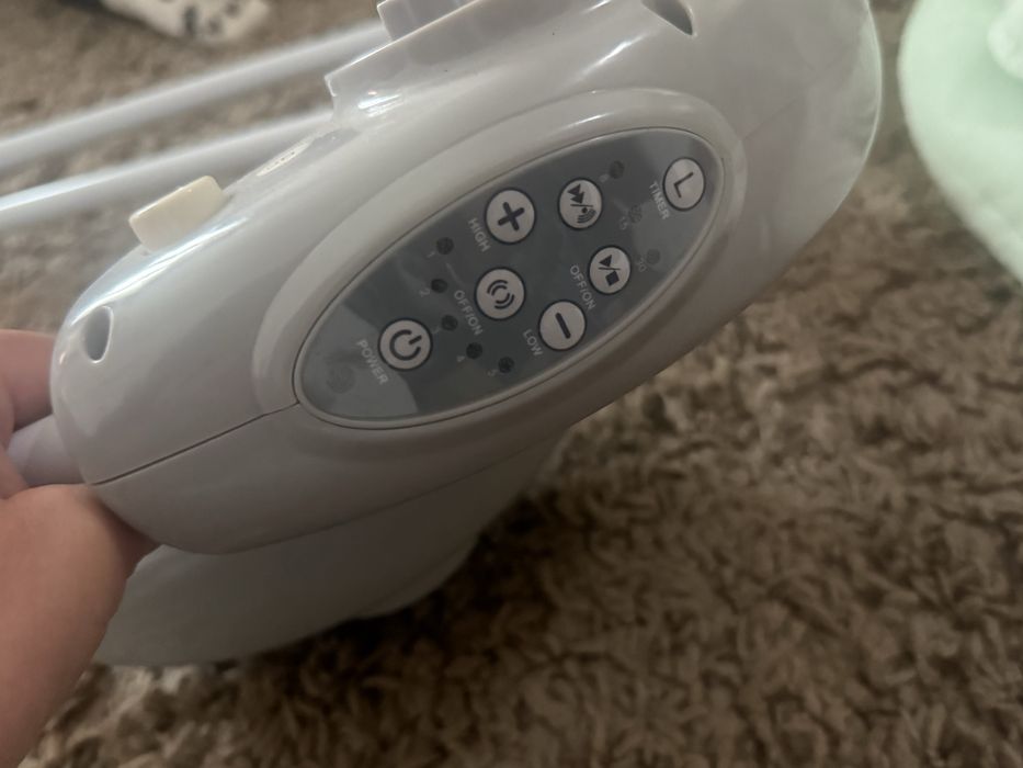 Електрическа бебешка люлка Chipolino