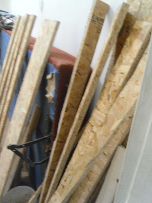 Естествен паркет, летви 5/5 и летви  и парчета от OSB-1,8