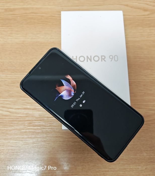 Telefon Honor 90