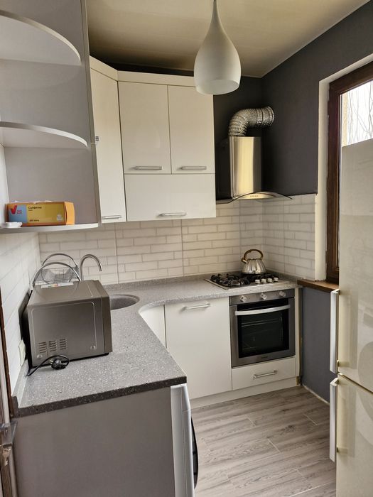 Сдаётся  4 х комнатная квартира