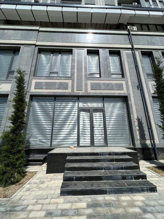 Продается Помещение Махтумкули Вдоль Дороги