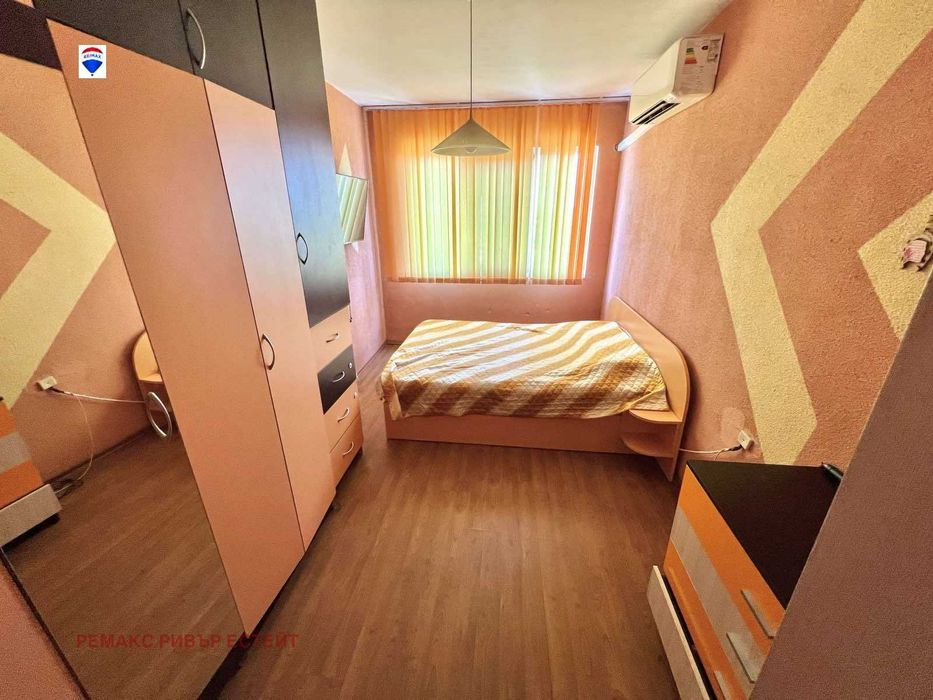Продава се Четиристаен апартамент в Русе, Дружба 3 - 98 кв.м за 1173 €/кв.м - Снимка #5
