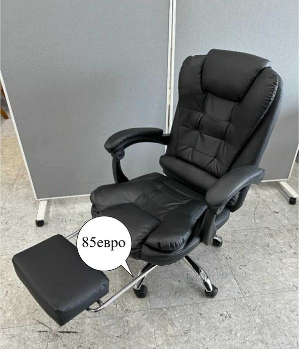 Ергономичен въртящ се офис стол с масаж и поставка за крака