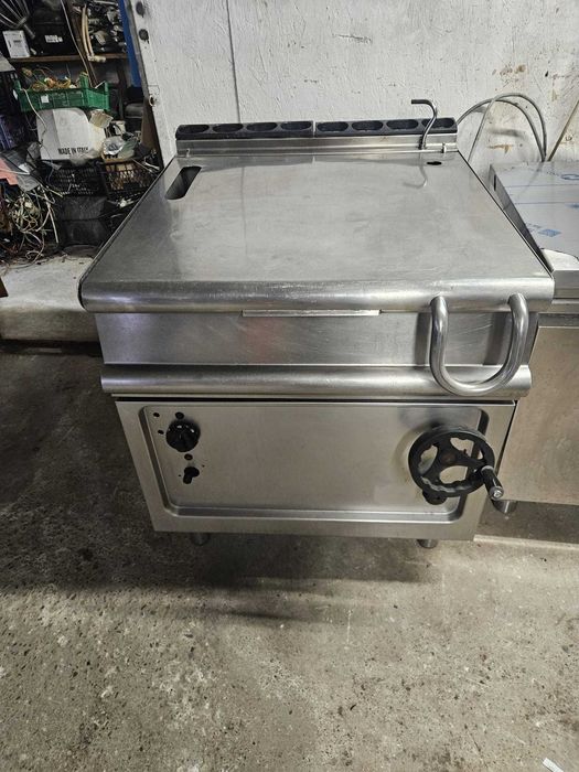 Tigaie Basculanta pe gaz linia 900