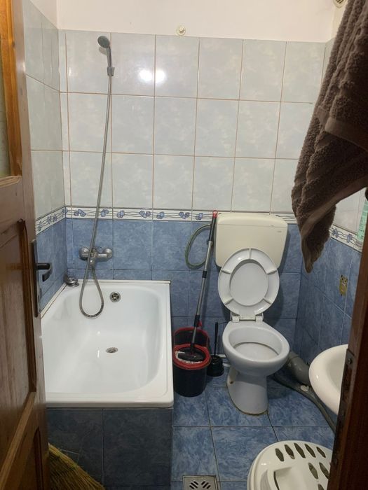 Ofer spre închiriere ap.o camera