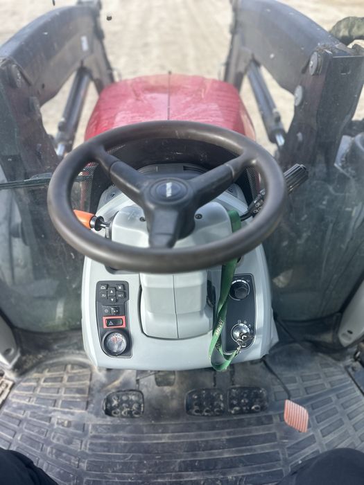 Tractor Valtra N124H