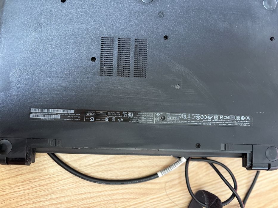 Laptop HP Compaq 15 (15.6 inch) – Pentru piese / utilitate de bază / proiecte