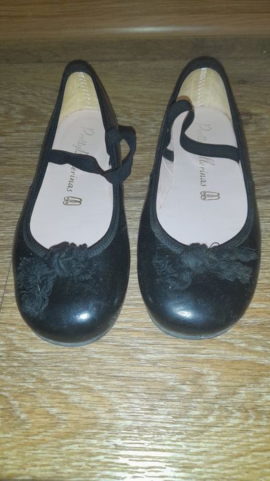 Продам туфли 28р. для девочки