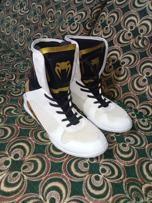 Боксерка обсолютно  Новый