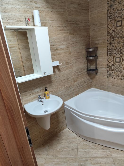 Inchiriez apartament 2 camere