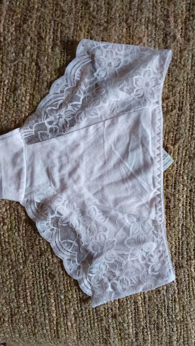 Трусы кружевные 48