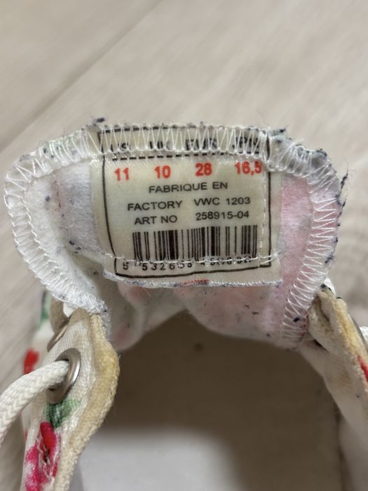 Кеды конверсы продам