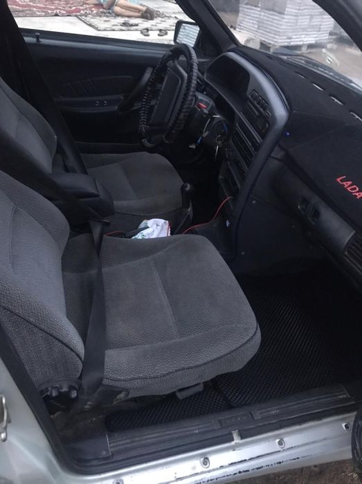 Машина сатылады. Багасы келисим бойынша