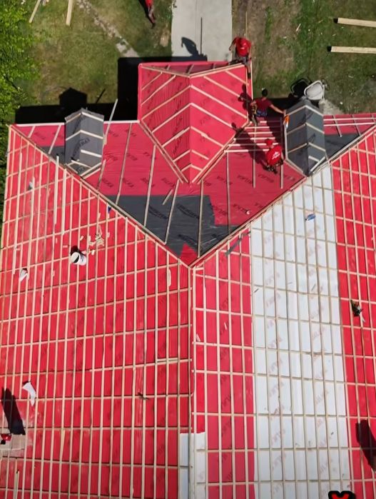 Executam acoperisuri tigla metalica si ceramica