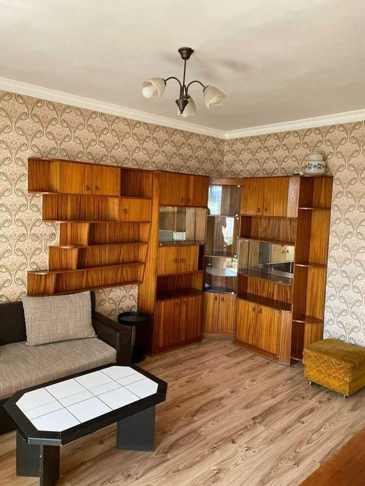 Дава се под наем Двустаен апартамент в София, Гео Милев - 73 кв.м за 570 € - Снимка #2