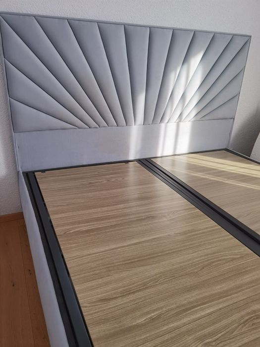 Pat din catifea 180×200