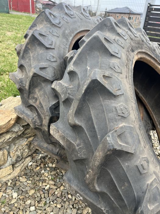 2x Anvelope tractor Pirelli  12.4 - R28