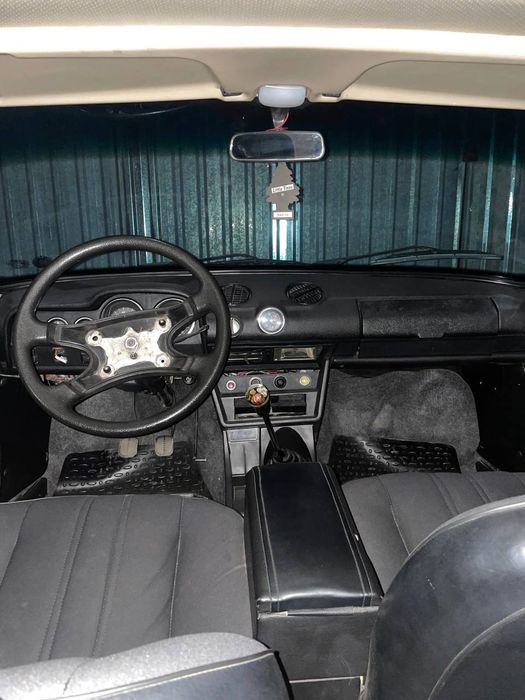 SOTILADI: VAZ-2106 (Jiguli)