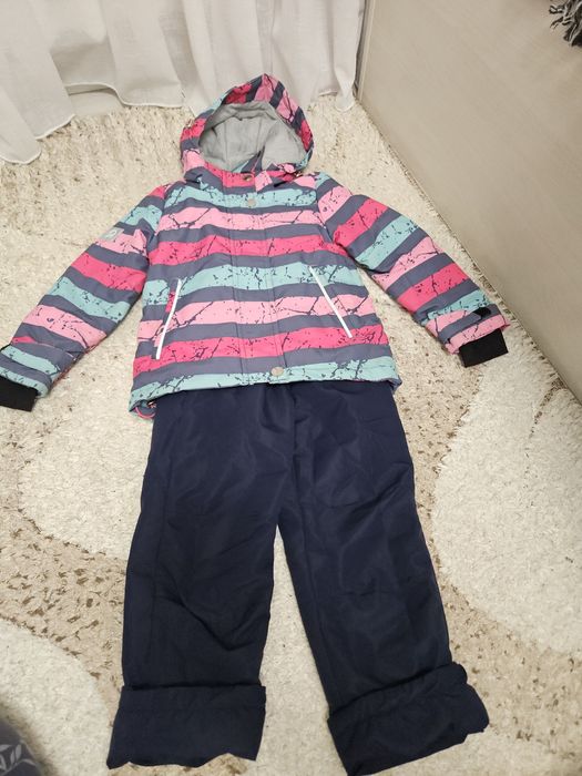 Комбинезон демисезонный для девочек