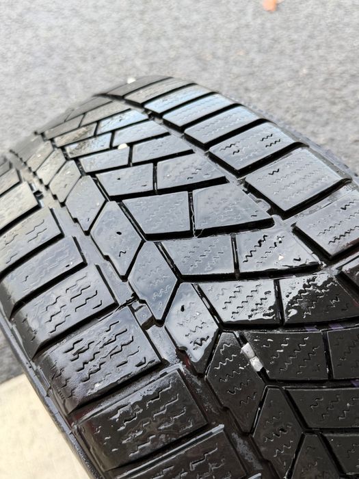 Jante BMW R16 cu cauciucuri continental