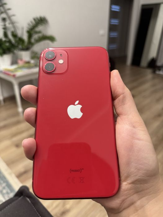 Продам IPhone 11