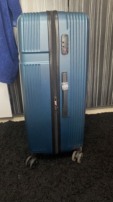 J2C Куфар 3 in 1 HARD SUITCASE 28 INCH
