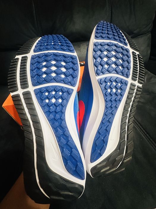 Nike маратонки оригинални