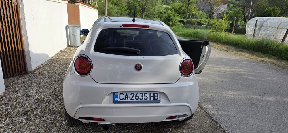 Алфа ромео мито бензи газ