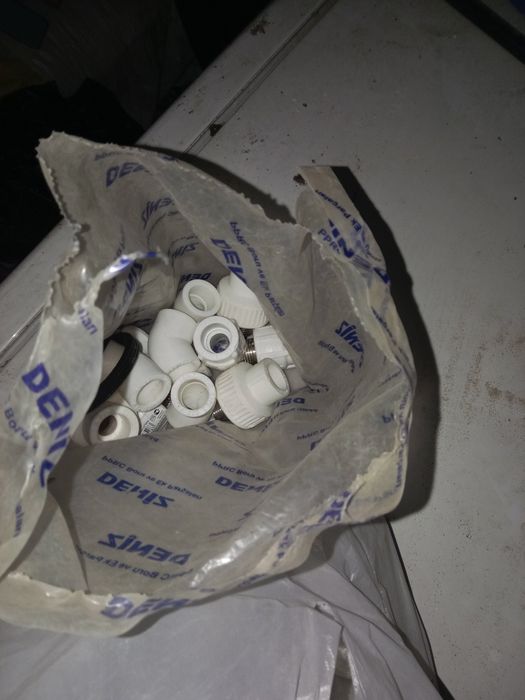 Продаю все для сантехники