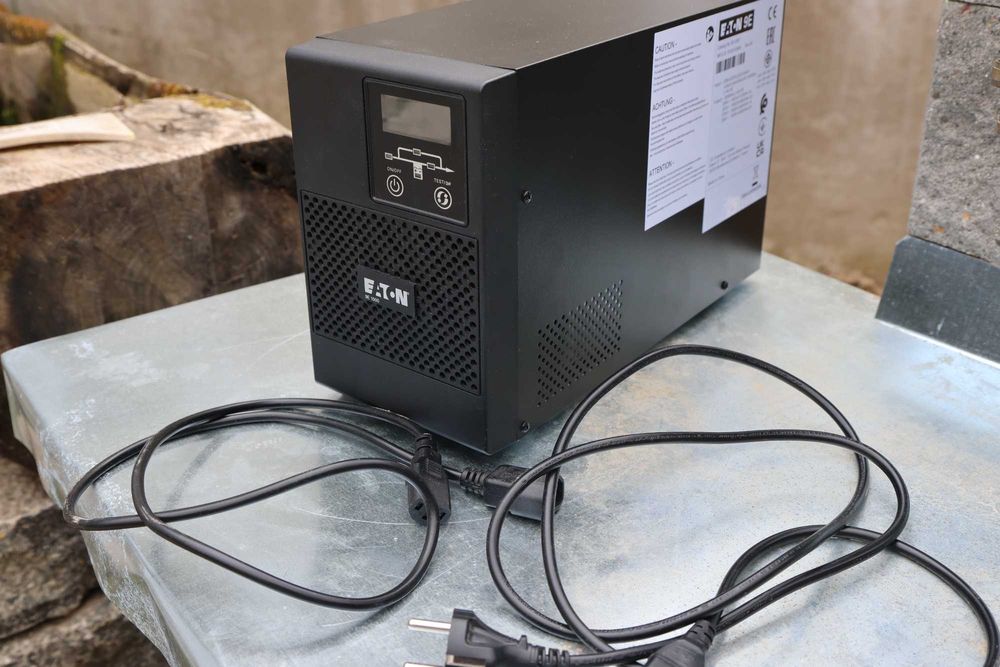 Непрекъсваем ТЗИ (UPS), Eaton 9E 1000i