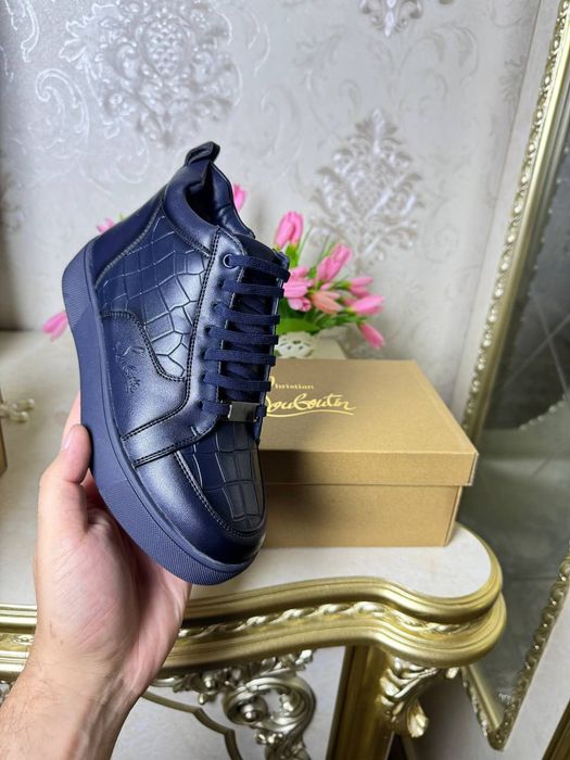 LOUBOUTIN детские сапожки с красными подошве