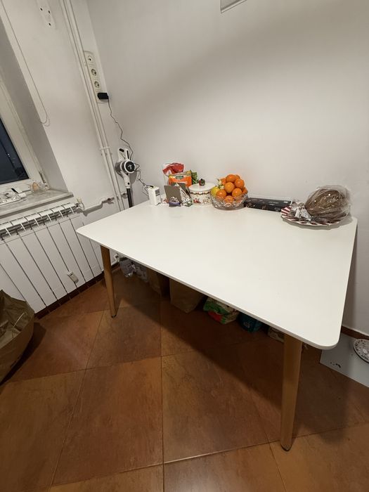 Masa bucatatie/dining