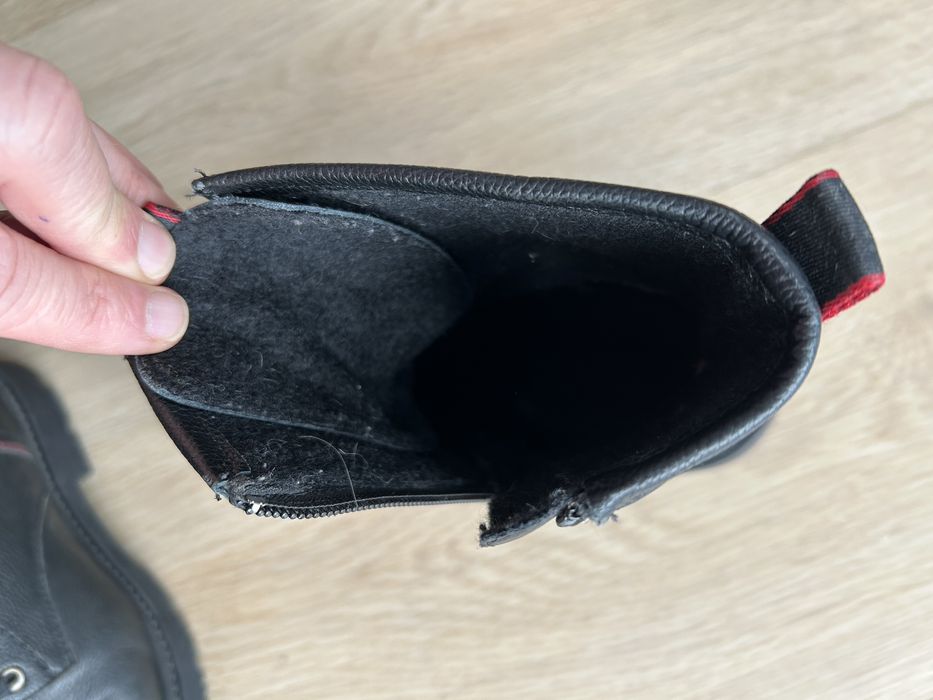 Ghete damă din piele, mărimea 37 – impecabile, ideale pentru sezonul rece